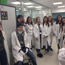 Práctica sobre extracción de ADN - Kids Barcelona